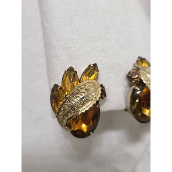 Vtg Brown Marquise plastic Rhinestone Clip On Earrings Gold Tone Prong Set Leaf - Picture 6 of 13